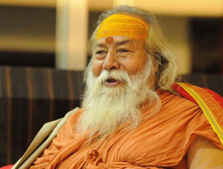 NJavalkoti's tweet photo. The news of the departure of Shankaracharya Swami #SwaroopanandSaraswati ji of Dwarkapeeth is very heart-wrenching. 

His demise is an irreparable loss to the #Spiritual world.

#Heartful Tribute 🙏🙇

Om Shanti!

#swamiswaroopanand 
#DwarkaPeeth https://t.co/LEi7mgq0Tc