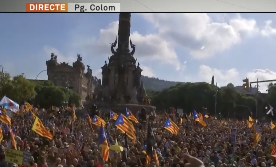 Jaume752's tweet photo. Si segons ERC, i el President Aragonès, aquesta manifestació va en contra del seu Govern, potser haurien de pensar en dimitir avui mateix https://t.co/VhafWNb9Xn