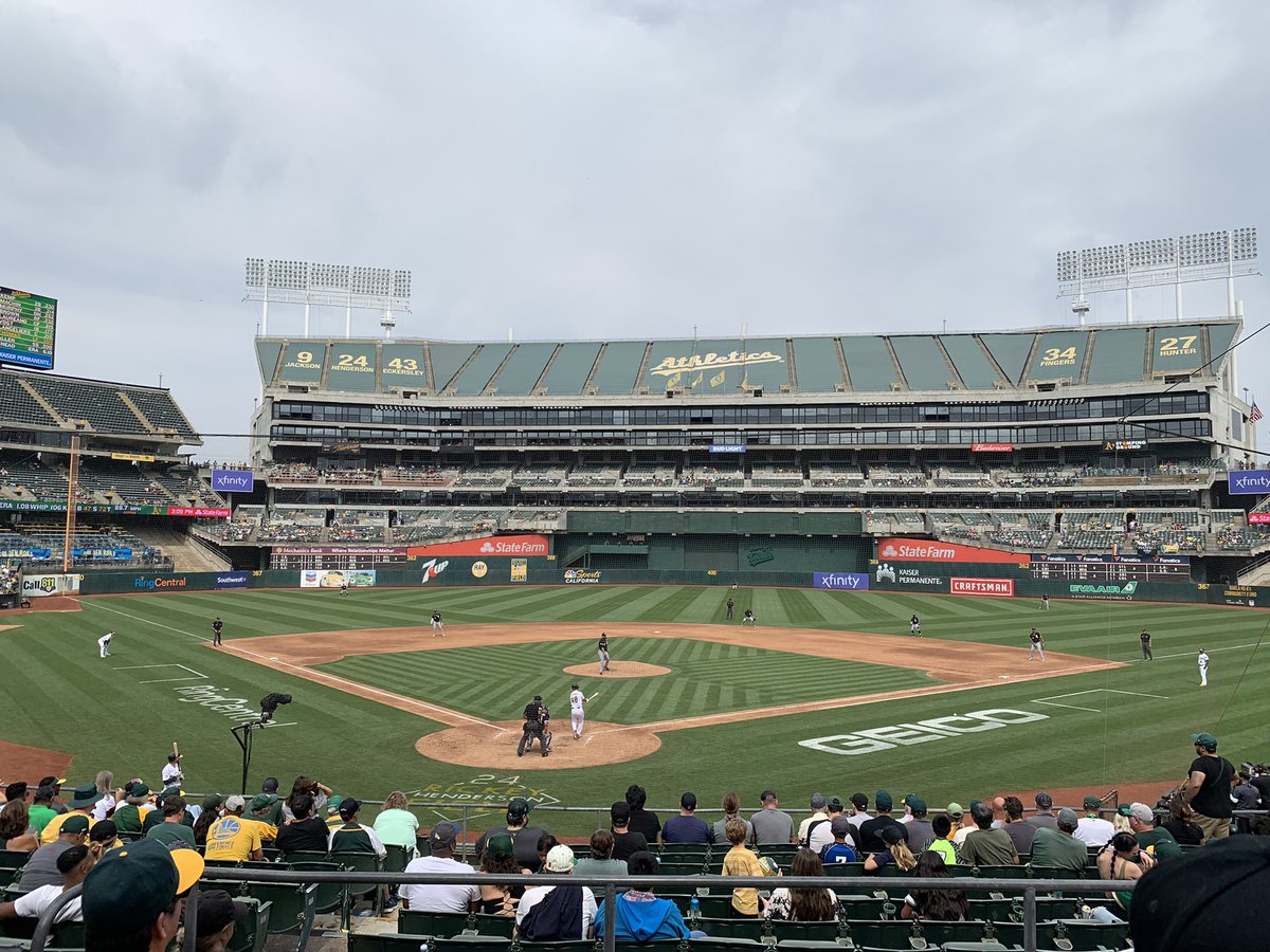 I made it to RingCentral Coliseum to see the White Sox destroy the A’s 10-2. I hope the A’s get the new stadium.
