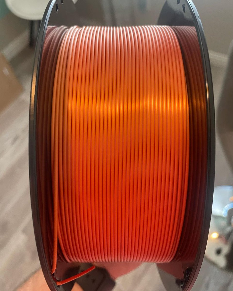 HATCHBOX3D's tweet photo. When RUST is a GOOD thing 😉

📸: @unevolvd3d 

#hatchbox #3dprinting #filament #hatchbox3d #metallicpla #3Dprint https://t.co/rZe66dyKb5