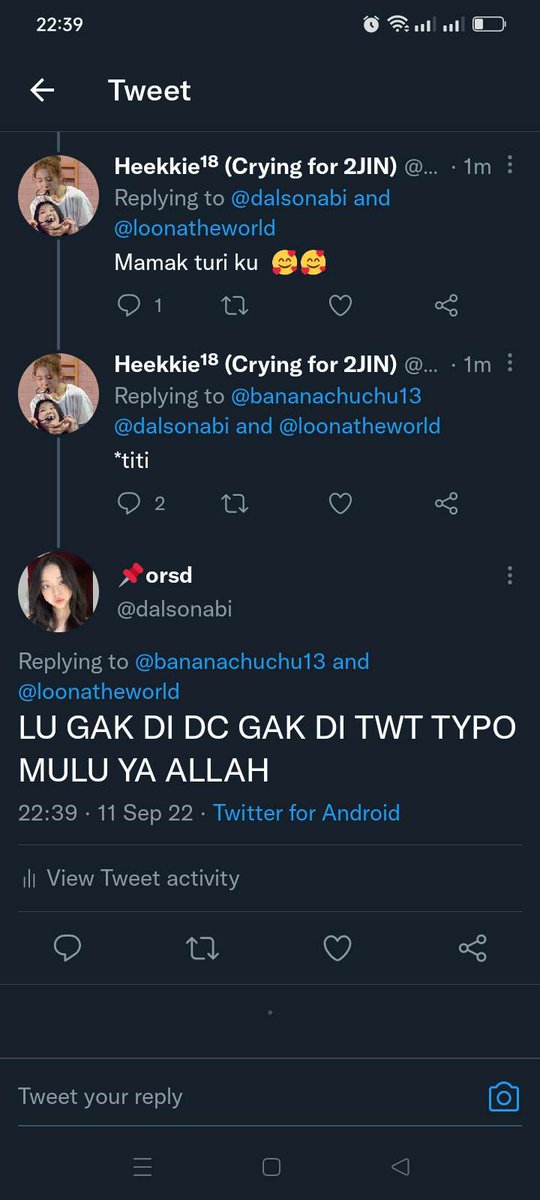 bonkbitstruggle's tweet photo. Tolong jempolnya dikondisikan ya kak 🙏 @bananachuchu13 https://t.co/M1pegfWiDY