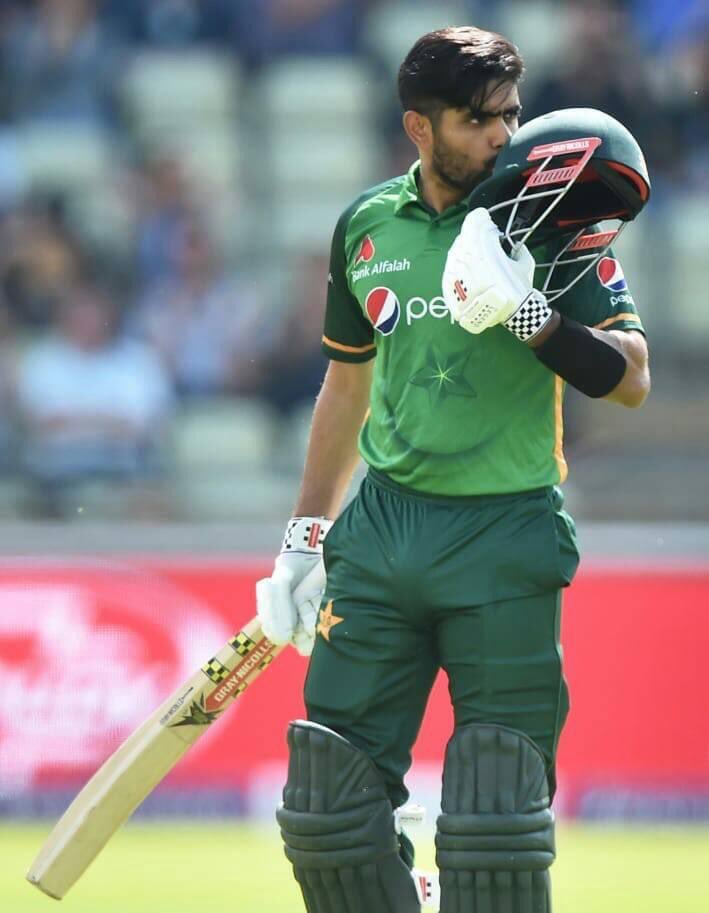 Mehak706's tweet photo. Laut aao babar  ki form #ab ye mazaq nhi raha😭😭😭 #BabarAzam𓃵  #AsiaCup2022Final  #PakistanVsSrilanka https://t.co/znQ5In7wM9