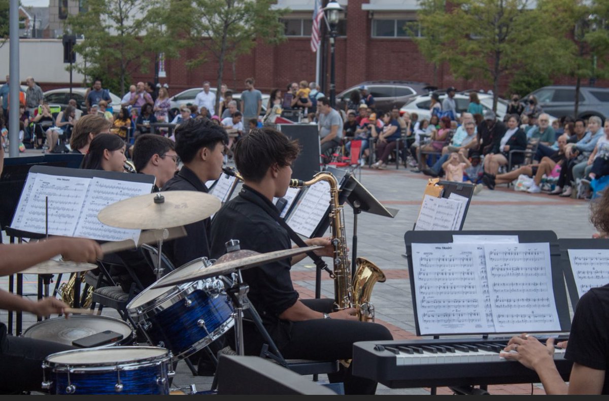 Pride of Metuchen tweet media