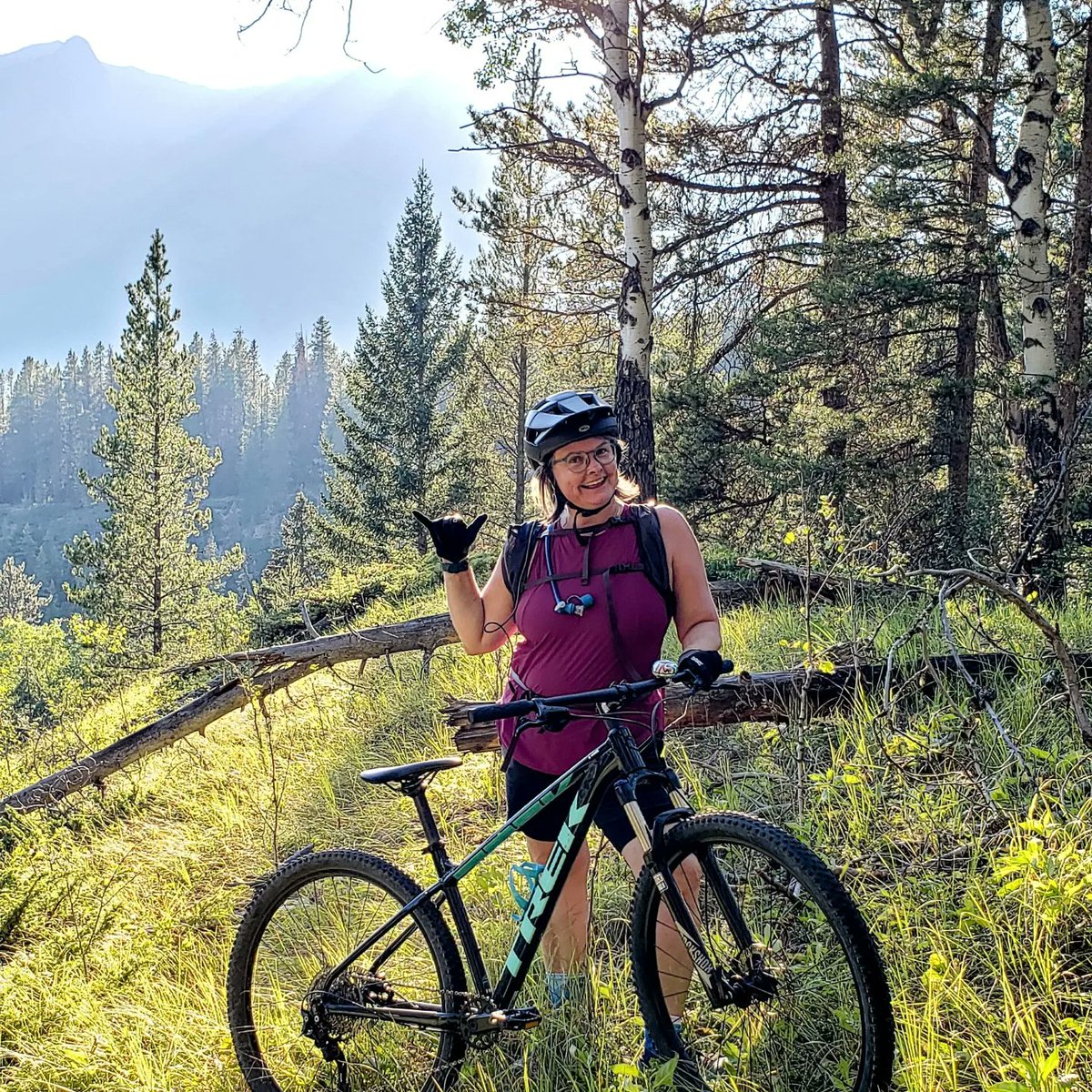 My new love ❤️ #getoutside #yycmtb #spinsister