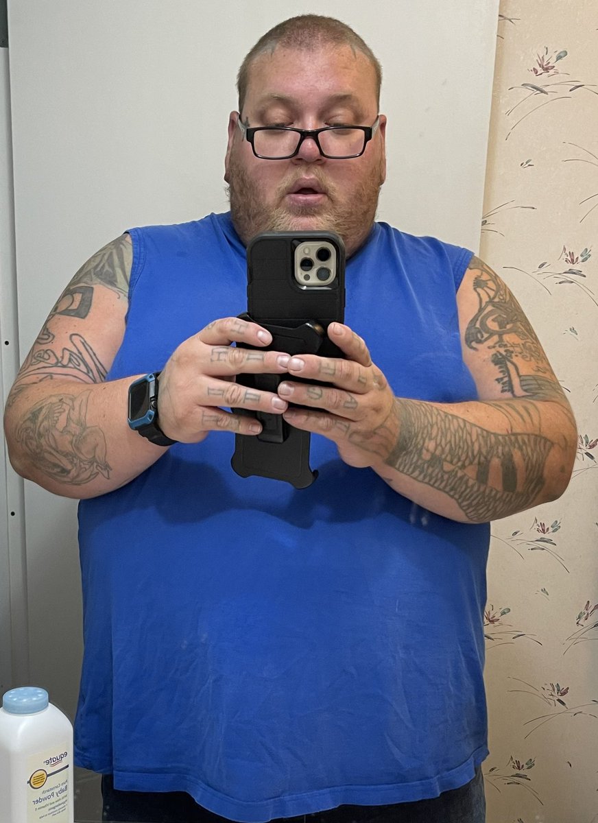 RingTimothyL's tweet photo. a lot and I will feel more like myself. Intermittently I wil be posting picture updates of the weight loss. I kind of rambled a little bit but that’s an update of the ongoings in my life. https://t.co/cbyMfz5Gxv