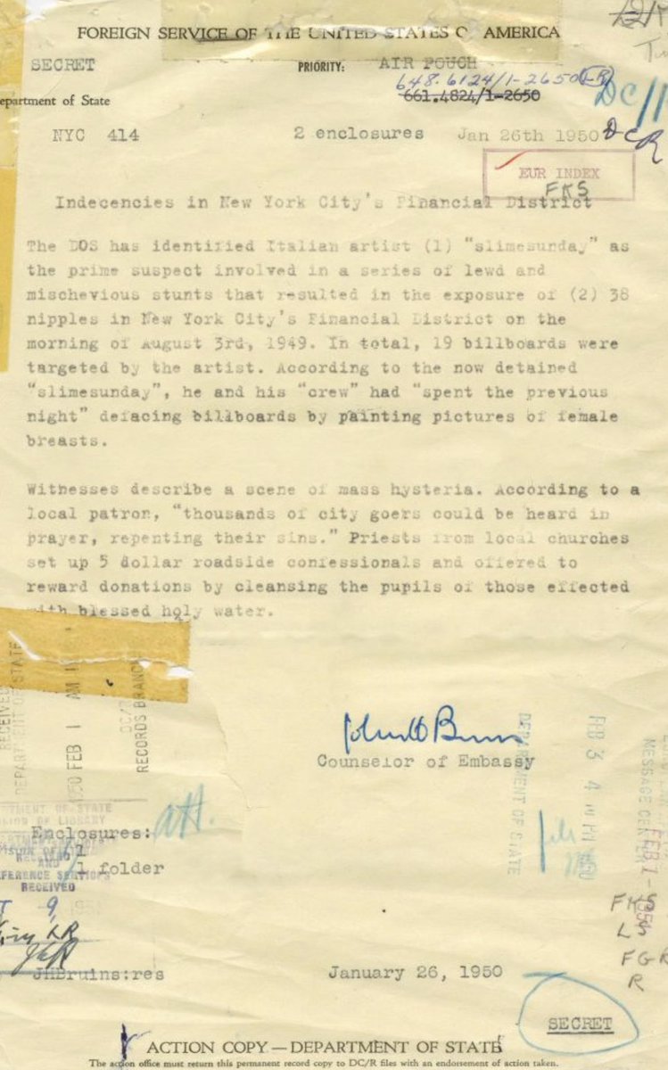 Each layer in slimeshop is carefully thought out, many curated to tell a story. There’s even some Easter eggs but most of you don’t pay attention 👀😂😏