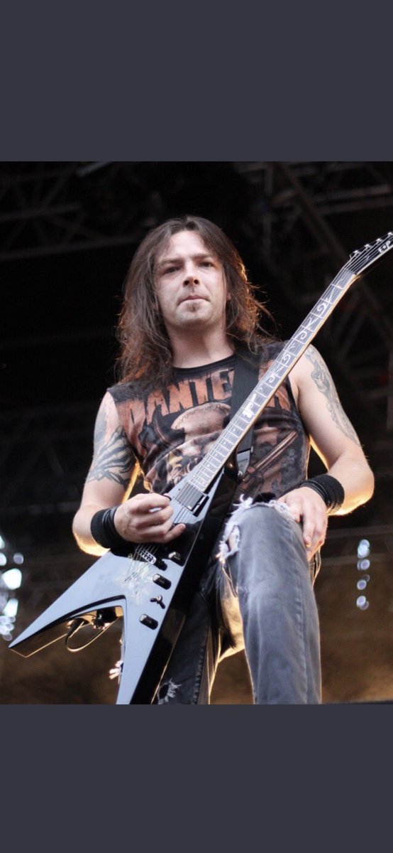metalmono666's tweet photo. Michael padge
happy birthday!๐๐๐๏ฟฝ๏ฟฝ
#BFMV
#BulletForMyValentine
#Michaelpadge https://t.co/9tMLO4udrR