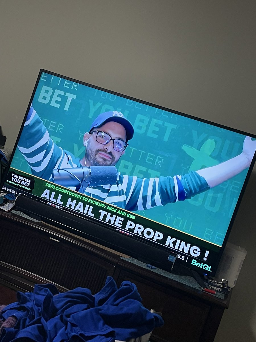 johnstrow's tweet photo. When the prop king looks directly in your soul. All hail king Kostos @YouBetterYouBet #allhailthepropking #betql #longlivetheking https://t.co/474mIRDnpw