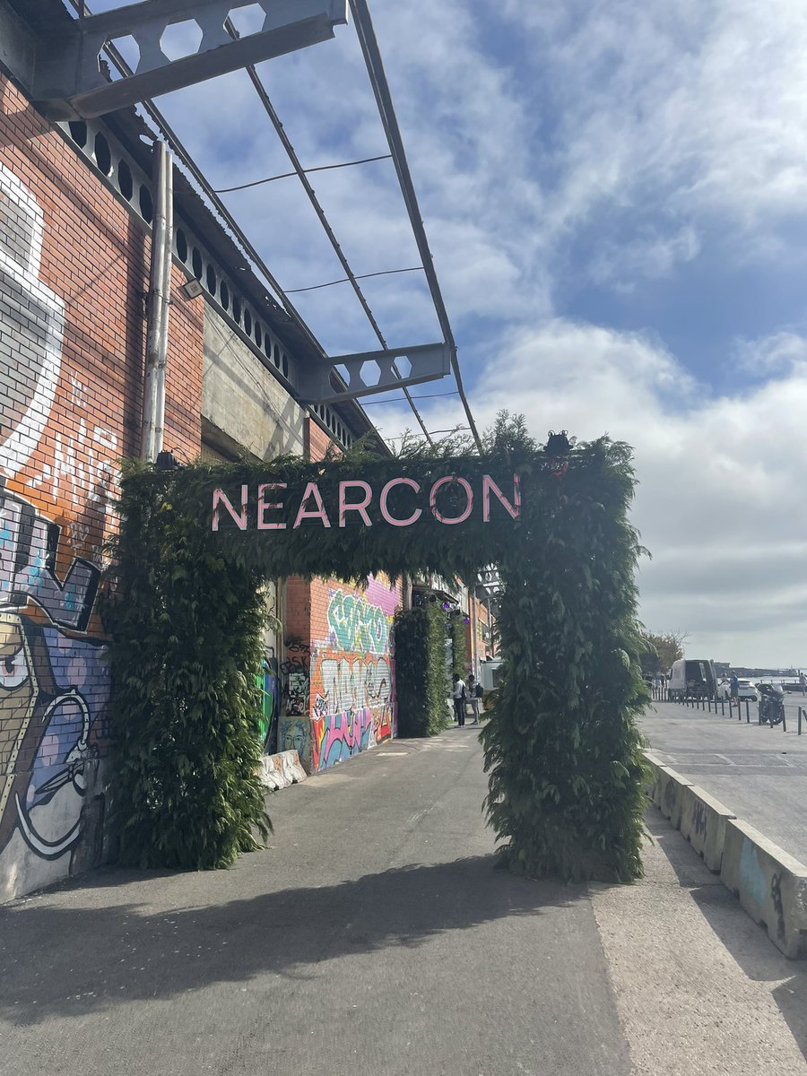 md_artart's tweet photo. here we go #NEARCON2022 

@NEARProtocol @apollo42world https://t.co/UY0NlL3Fra