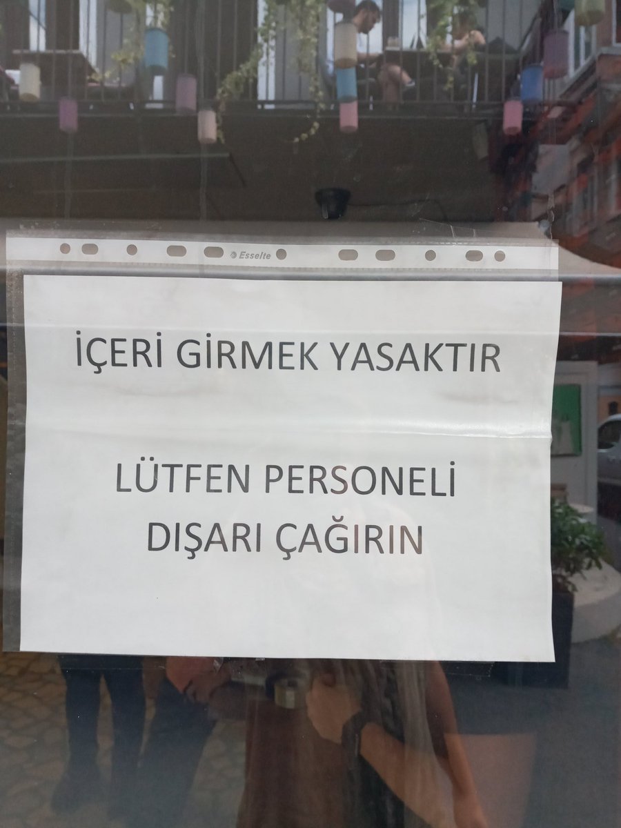 Nadide duyuruyu gözünden anlarım.