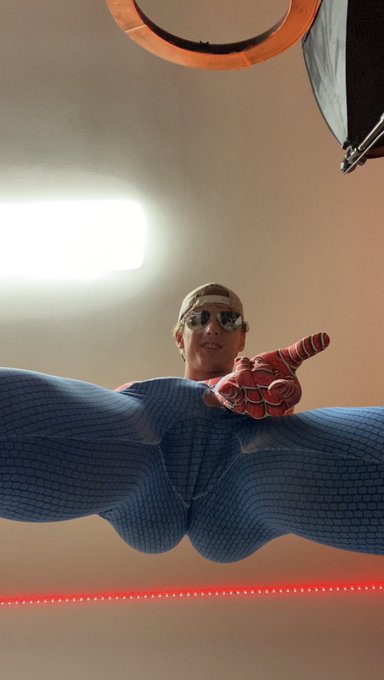 My spidey senses are tingling 🕸🕷 https://t.co/6way95ECz9