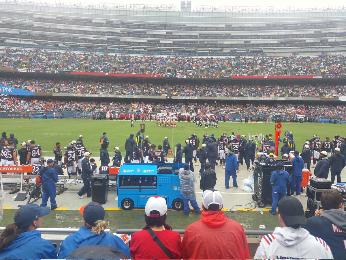 stampede_2531's tweet photo. LOOK AT MY SEATS YOU PEASANTS!!
#BearDown
#LetJustinCook https://t.co/cD565DWlQC