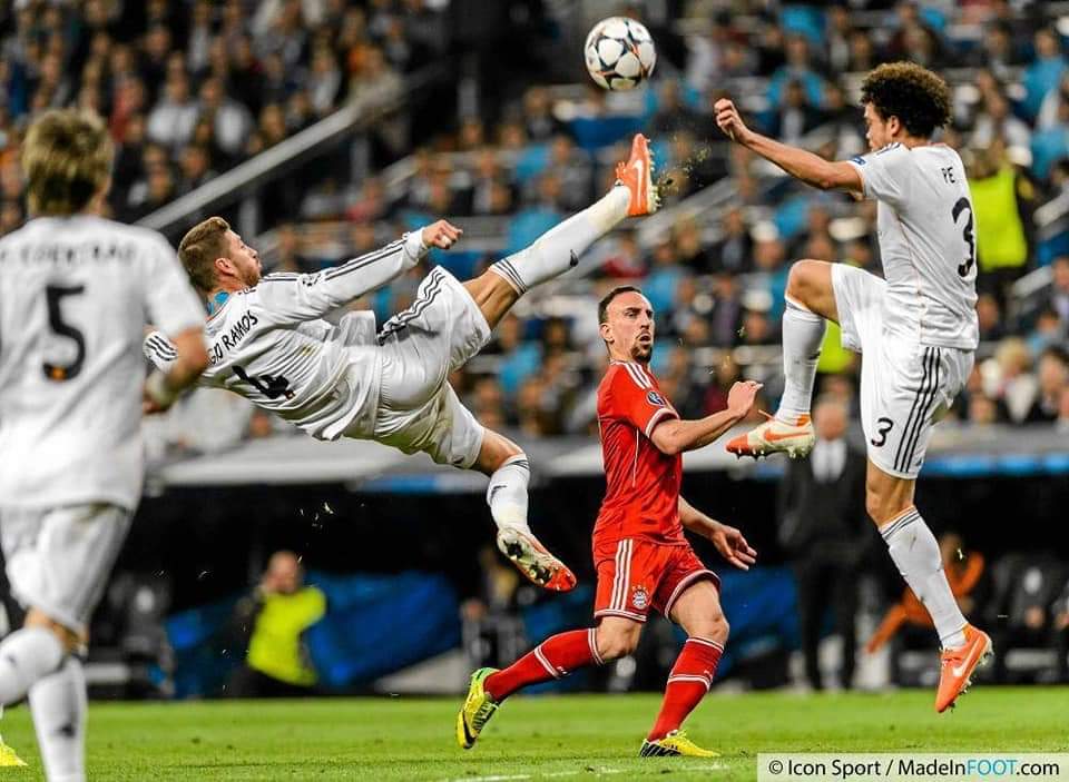 Le jour où Frank Ribéry a compris que sa vie est plus importante que le ballon d'or 🚶😩 <a href="/luca_varan/">varan🐊 2.0 🇨🇮</a>