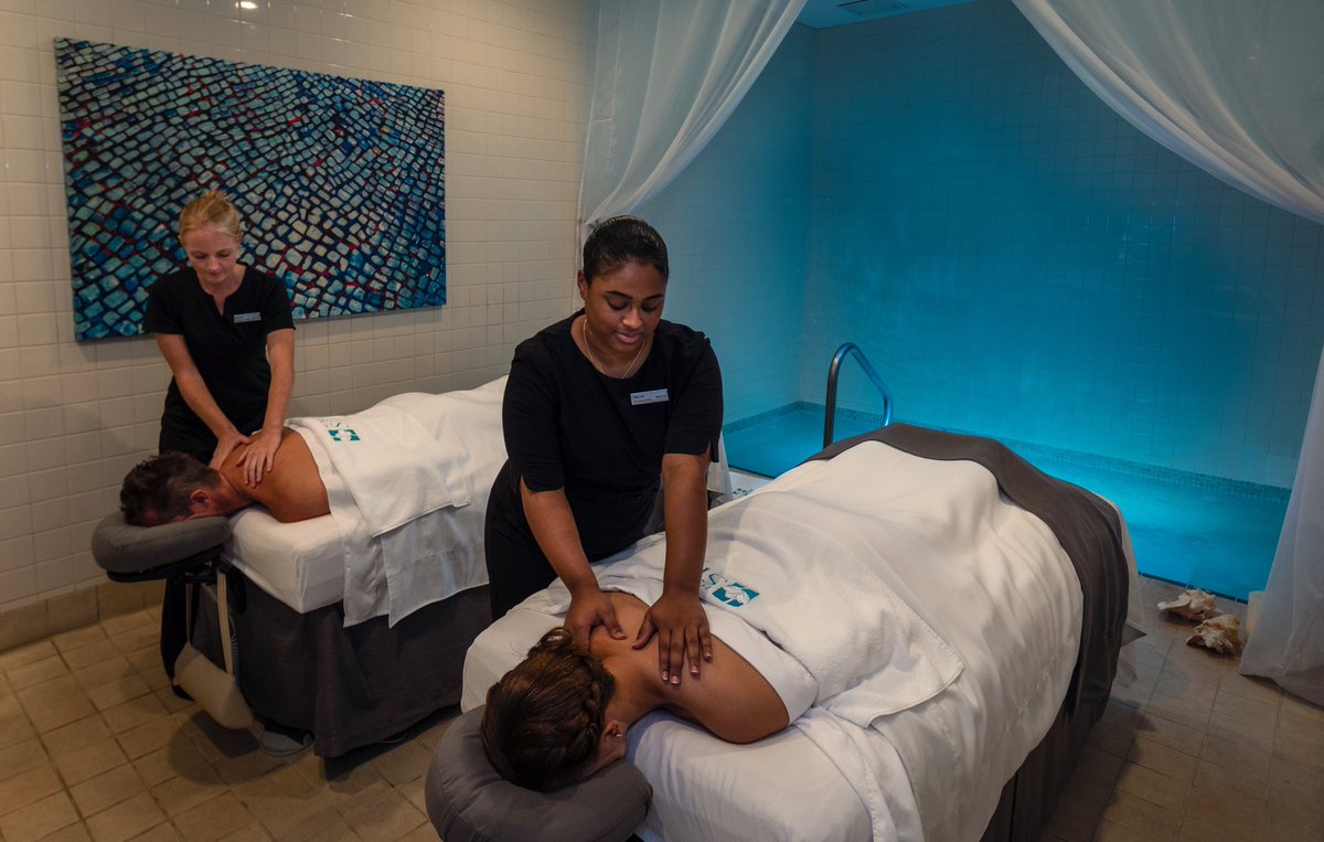 CaymanClassic's tweet photo. Visit our exclusive hotel sponsor @WestinGCayman website and book your spa appointment! Take time to relax & rejuvenate while at the #CaymanIslandsClassic ➡️ https://t.co/LKd6GuTSX9 #WestinGCayman #SpaWell #FeelWell #RelaxWell #WestinGrandCayman #CaymanClassic #VacationWell https://t.co/bxQ6I9DDaK