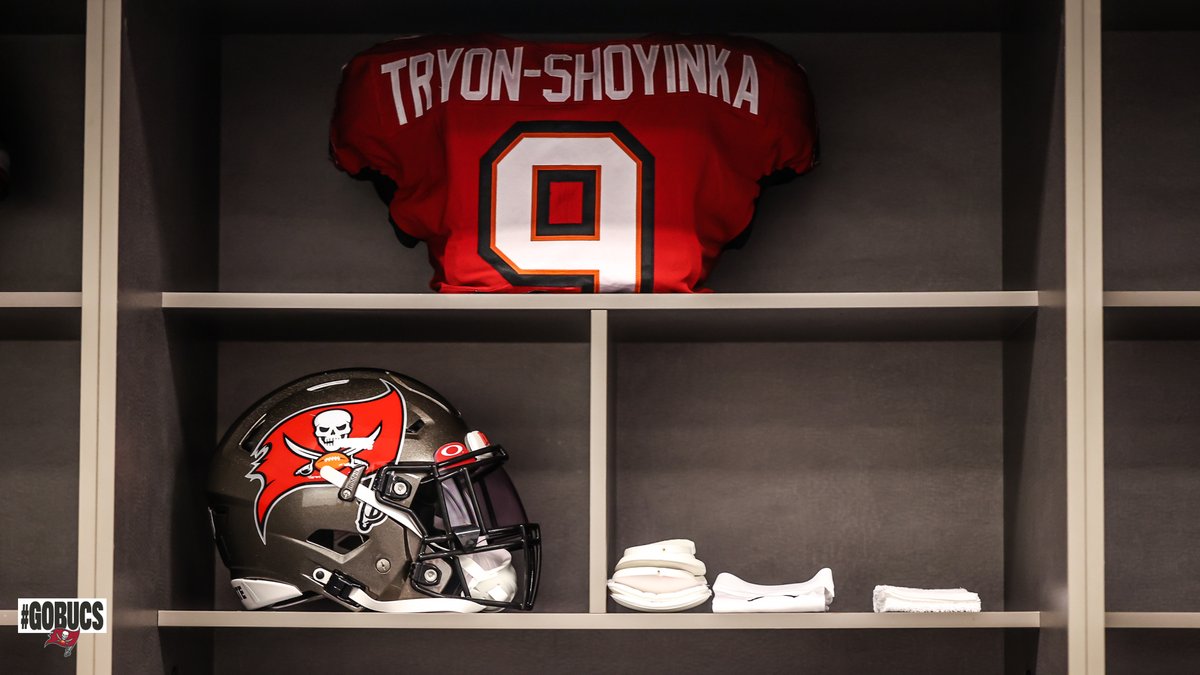 Buccaneers's tweet photo. 𝓼𝓮𝓮𝓲𝓷𝓰 𝓻𝓮𝓭 🔥 https://t.co/XTKwnGnm1D