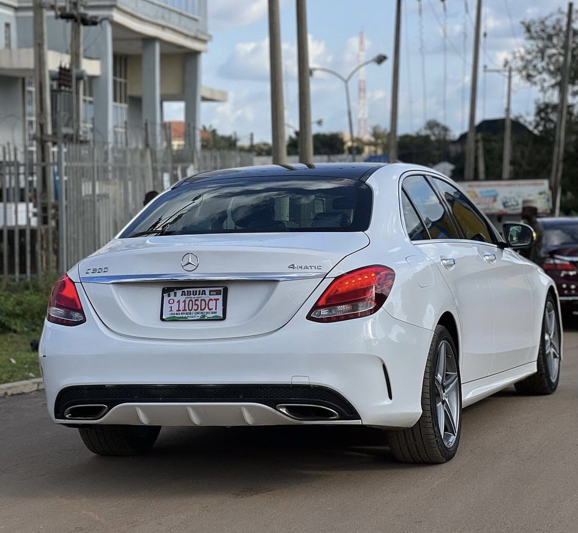 Automall_ng's tweet photo. Foreign used Mercedes Benz C300 2016 model 
Original duty 
Price:16m
Location: Abuja 
#charlyboy #Mayalmightyallah 
@iMajorX @__yellows @datogoniboy_ @Waspapping_ https://t.co/76QQmt2ITJ