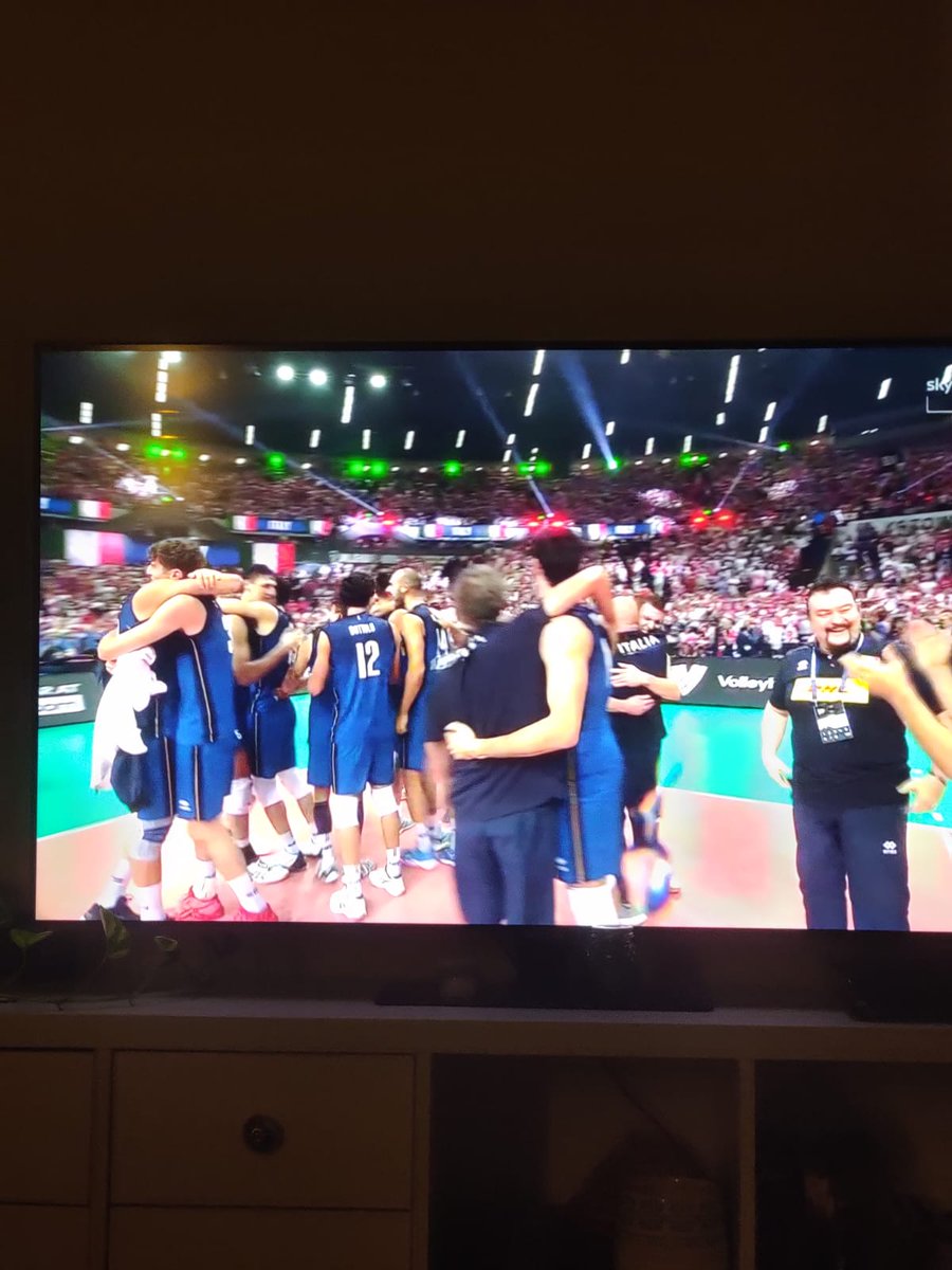 pastycciotto's tweet photo. So proud of these guys 
#italy #volleyball #VolleyballWorldChampionship2022 
#winners https://t.co/NzMzLhtKSF