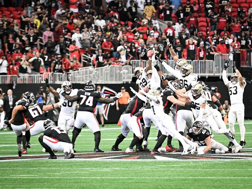 JohnJHendrix's tweet photo. Great look at the Payton Turner blocked field goal
📷: Michael Nance https://t.co/f9uIYftSj5