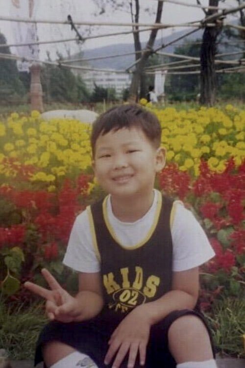 Tae_biased's tweet photo. @EntelPeru @BTS_twt Tío Entel, mil gracias, nuestro Namu se merece eso y más ✨😭 

#RMDayConEntel https://t.co/L8tqfK6VZr