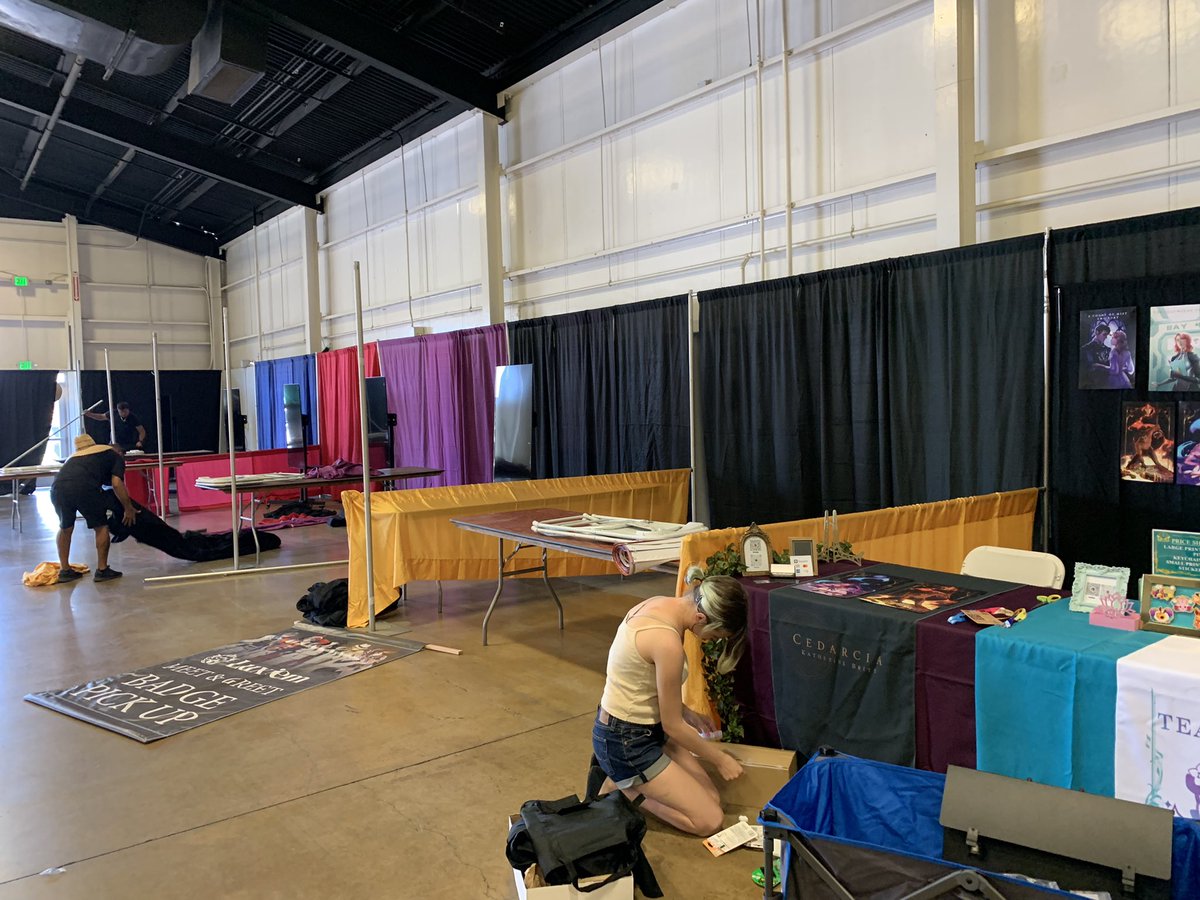 Tealux_Art's tweet photo. It’s was really cool that our booth was right next to the Luxiem meet & greet 😭✨💖photos of them setting up.
#luxiemfanart #luxiem #IkeEveland #VoxAkuma #ShuYamino #luxiemmeetandgreet #MystaRias #lucakaneshiro #anime #vtuber #fanart #animeimpluse #animeimpluse2022 #artistalley https://t.co/aMYQjY8Yee
