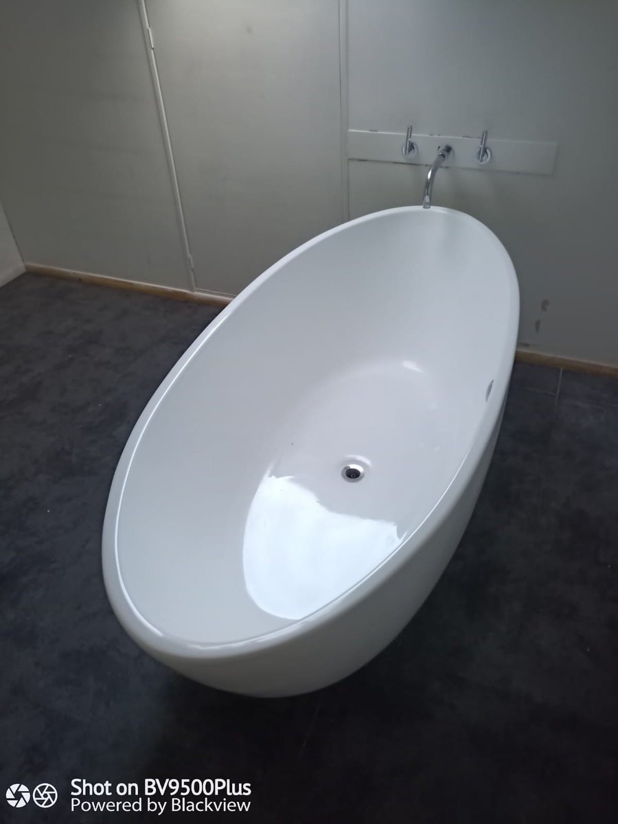 TheBathBusiness's tweet photo. The perfect bath after a very long day...🥰 https://t.co/mEDJd0qMJ4