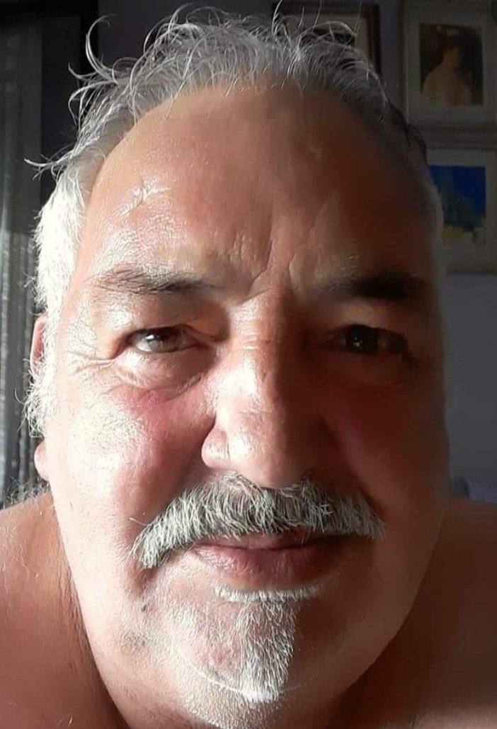 Kadinn_Sesi's tweet photo. Beylikdüzü Devlet Hastanesi'ne, 2 yaşındaki bebek 'balkondan düştü' beyanıyla getirildikten sonra bebeğin vücudunda istismar bulgularına rastlandı.Yapılan soruşturma sonucu, bebeğin dedesinin istismarına maruz kaldığı anlaşıldı.
Çocukların korunması için daha sert kanunlar olmalı https://t.co/AyQDjq6FuE