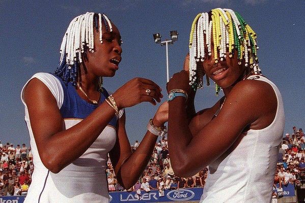 jemarble's tweet photo. The reference| The painting

“No Serena Without Venus” Oil painting 24x18 #SerenaWilliams #venuswilliams #tennis #houstonpainter #oilpainting https://t.co/CY77Hpv0JK