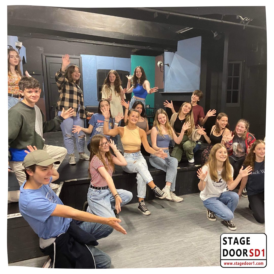 stagedoor1youth's tweet photo. Our Seniors are loving being back at rehearsals, just look at those jazz-hands! 🤗 They’ve got some exciting things coming up over the next few months… more info on that soon!

They were hard at work yesterday doing auditions for one project, and learning dances for another!🕺🏻 https://t.co/VJALpdxXNl