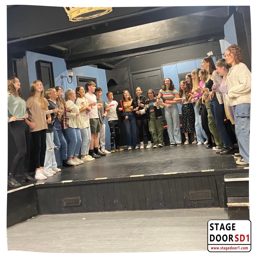 stagedoor1youth's tweet photo. Our Seniors are loving being back at rehearsals, just look at those jazz-hands! 🤗 They’ve got some exciting things coming up over the next few months… more info on that soon!

They were hard at work yesterday doing auditions for one project, and learning dances for another!🕺🏻 https://t.co/VJALpdxXNl