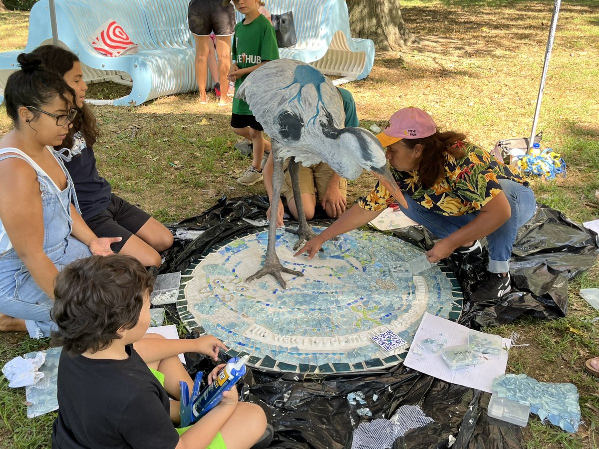 TTFWatershed's tweet photo. Did you see the Great Blue Heron…our mascot? #Families welcomed it to the #LearningTrail in #TaconyCreekPark with a beautiful mosaic. @habitheque @Readby4th @WilliamPennFdn @PhillyH2O @PhilaParkandRec #MiguelAntonioHorn #Artgod333 #nature #community #JuniataPark https://t.co/fRr9TR5Wo2