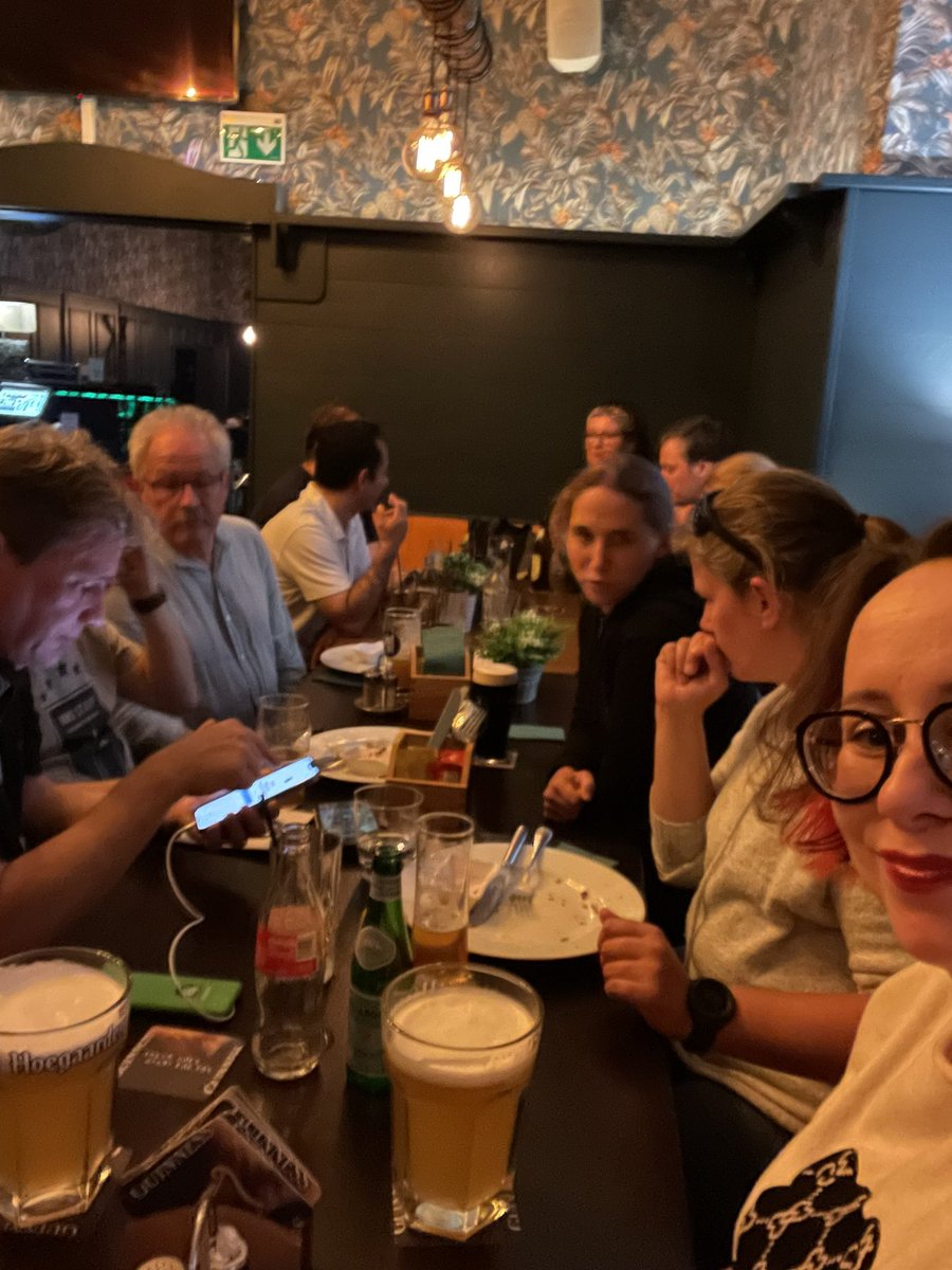 EuroSkepticsCon's tweet photo. At the Long Hall, if you want to join us for one last beer ;) #19thesc https://t.co/cs7hNpfdi2
