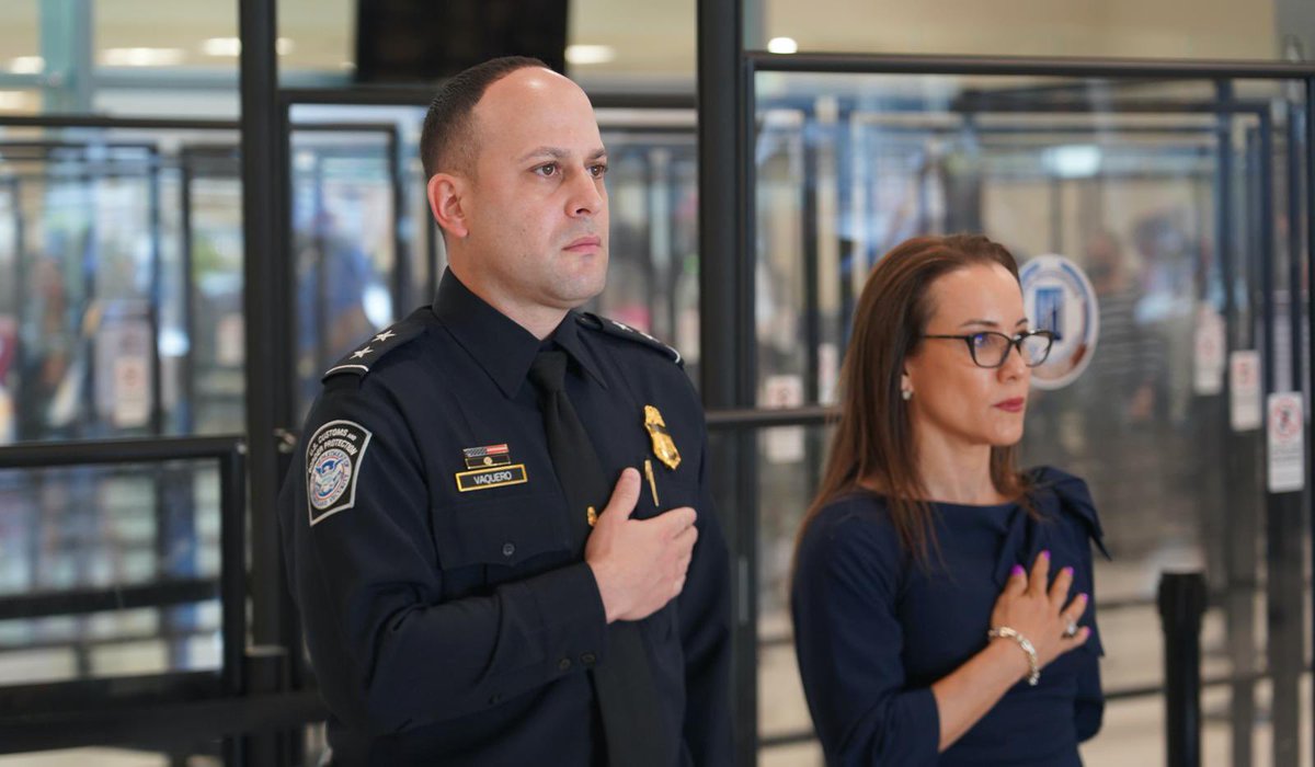 DFOSanJuan's tweet photo. On this solemn day, we joined @TSA San Juan and the @AeropuertoSJU community to remember all the lives that were lost, and all of those who gave their lives to save others on #September11. We will #NeverForget https://t.co/bHGrP3yQAb