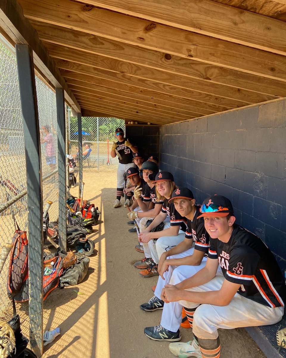 JerseyGiants51's tweet photo. Jersey Giants 16U Black @ #msi Saturday 9/10 in Pennsylvania. #jerseygiants #onegiantfamily #tournament #falltournament #jerseygiantsbaseball #baseballlife https://t.co/Xxzgtml8Yq