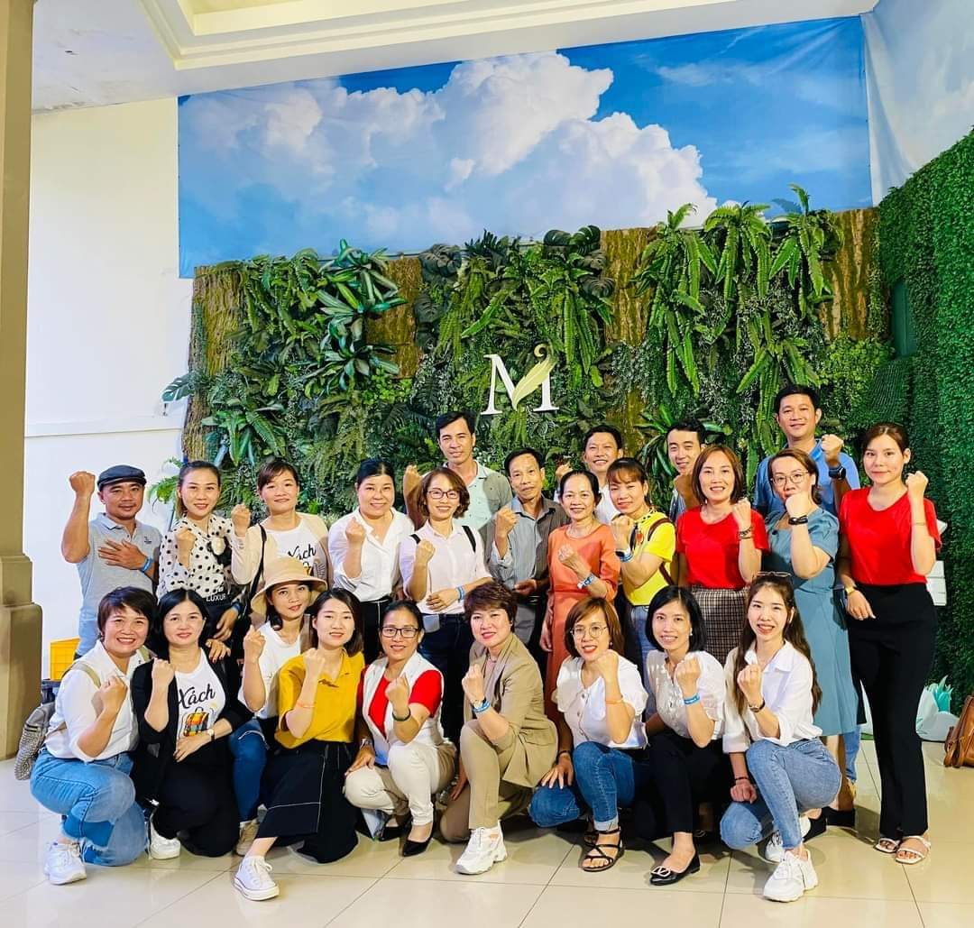 sscomvietnam's tweet photo. Tại sao bạn đang làm công việc hiện tại của bạn?
#sscom
#sstraining
🤩🤩🤩 https://t.co/kmPfNBlS8x