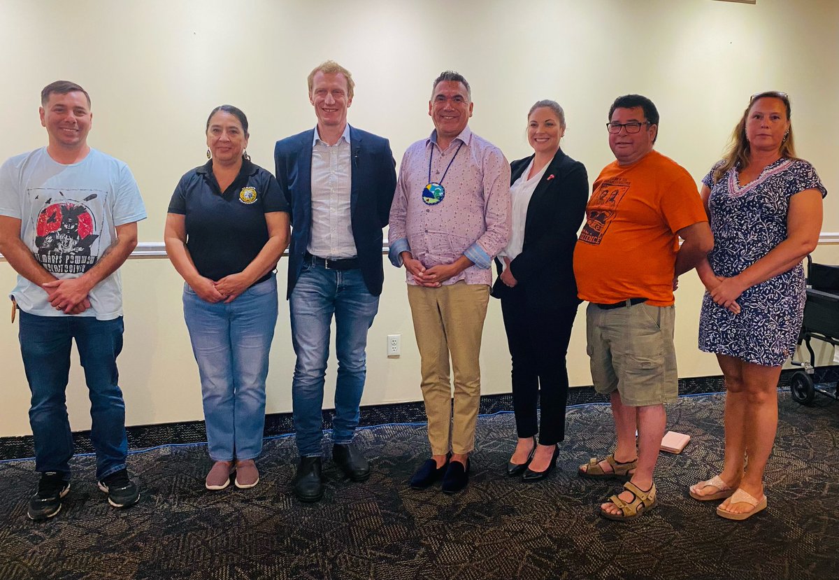 Woliwon to Minister Miller and MP Jenica Atwin for meeting with us to discuss the Addition To Reserve (ATR) process, Fisheries, and Community Safety Planning.

~Chief, Council, and Senior Admin Staff 🦅