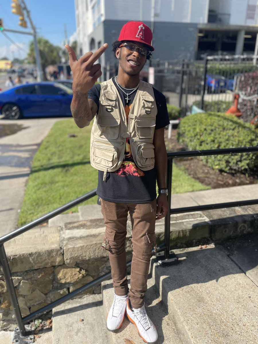 kamsaucin's tweet photo. https://t.co/Ol4HlGOD6y