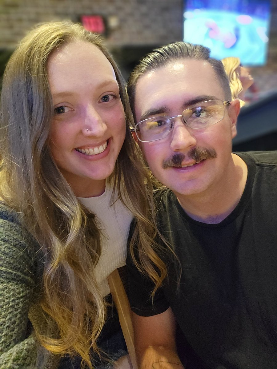 TonyaReneeHall's tweet photo. So thankful for this guy!💛 https://t.co/9GRiy7jdvl