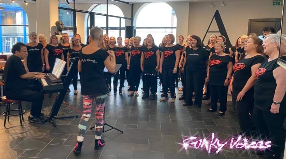 So this happened today! What an amazing time we had singing live with the original cast of #Fame. Thank you! <a href="/FameUKReunion/">FameUK Reunion</a>