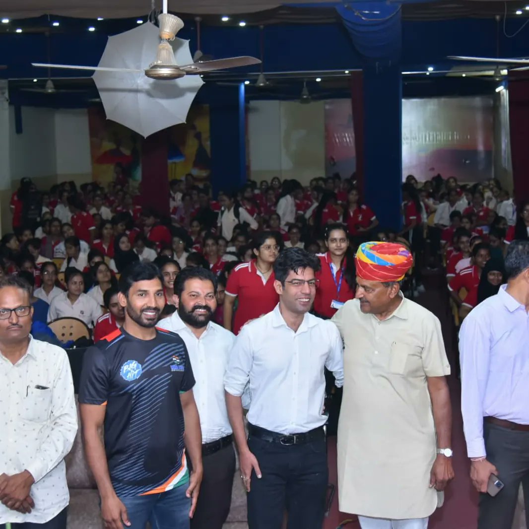 AlphaVictorVA's tweet photo. Recent Self Defense Camp organised in Jaipur.... Real Women Empowerment... Many more such camps to be organised across the country in coming months... https://t.co/4wZFI78BB0