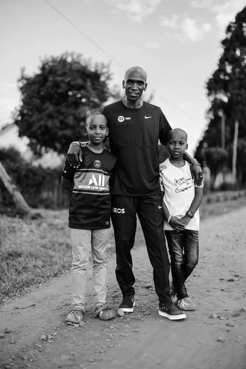 EliudKipchoge's tweet photo. Lovely Sunday with the boys. https://t.co/LGjMGi15mh
