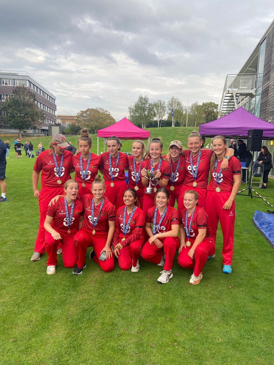 Grace Johnson tweet media