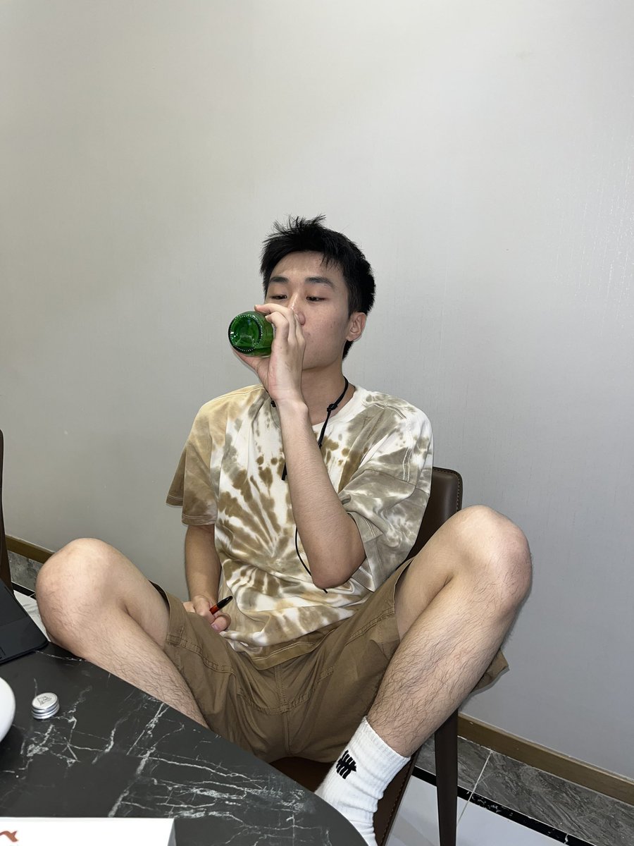 MLosteros's tweet photo. 浅浅更新一下#gay https://t.co/FSEUQvZBt4