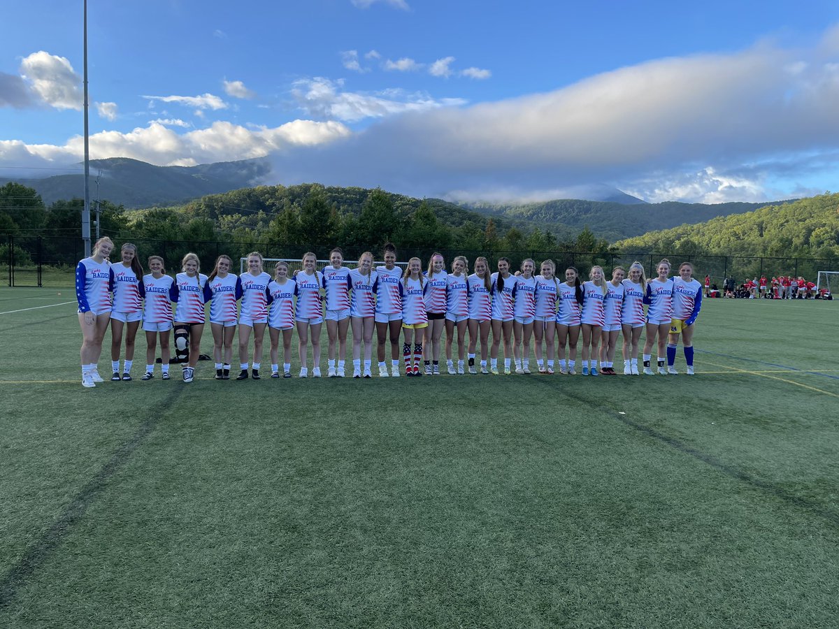 RyleWSOC's tweet photo. 2022 smoky mountain cup champs!! #back2back https://t.co/XbzRKHKcif