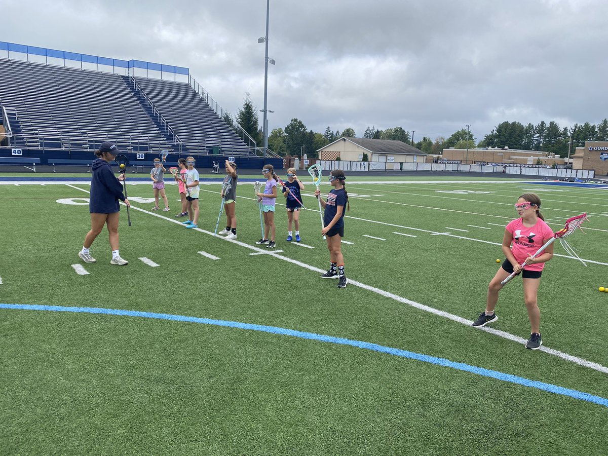 KHS_GirlsLax's tweet photo. Great first week of Fall Ball🥍 #GoBombers #growingtheprogram https://t.co/ukPGTQv2Kd