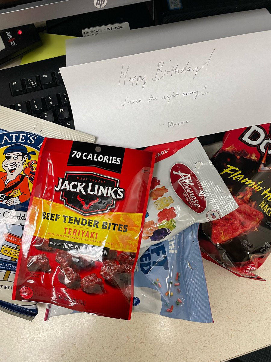 Co-residents that get you snacks for your birthday call shift 🥹
#WhyUMichSurgery