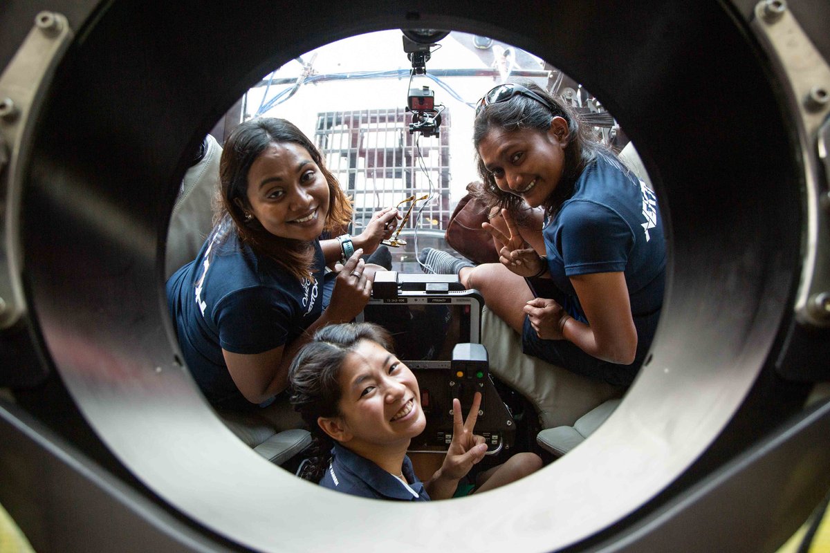 MMRI_Maldives's tweet photo. Our DG Shafiya, and Farah made history by being the first Maldivians to dive 250m to systematically survey the deep ocean! This dive is part of a deep sea expedition through collaboration between the Government of Maldives and @nektonmission, lead by MMRI. https://t.co/en1f2t2s0V