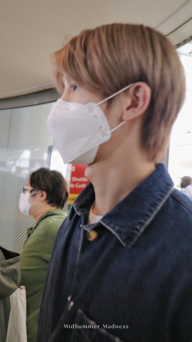 MidSummer1700's tweet photo. 220911 JFK arrival

#쇼헤이 #SHOHEI #正平 #ショウヘイ  #SMROOKIES #SR22B https://t.co/Bz1p54kwXJ