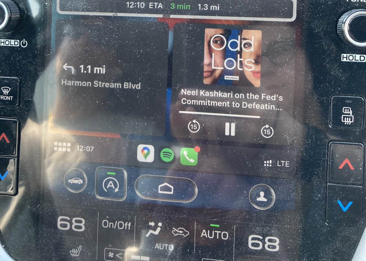 AlmostMedia's tweet photo. Going grocery shopping with @alexlmiller and listening to @TheStalwart & @tracyalloway and encountering supply chain issues. Normal Sunday stuff https://t.co/BL7SxY4pUf