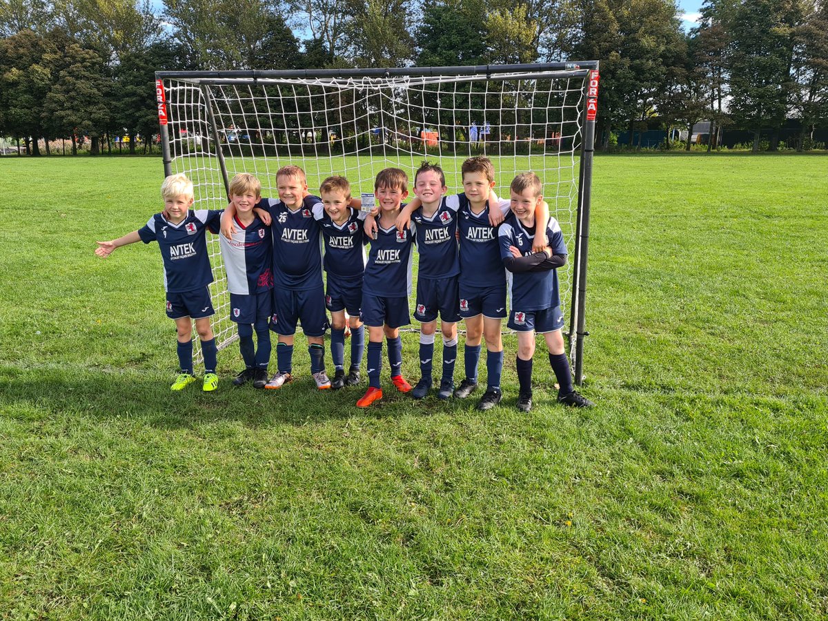 RoversCC2014s's tweet photo. Brilliant to have 3 teams in action again:

Hearts of Beath v Thunder 
Lightning v Muchty 
Storm v Kennoway 

Goals galore across the 3 matches with fair play cards for Murray D (Thunder), Charlie F (Lightning) and Charles (Storm)

Well done everyone 👍⚽ https://t.co/irq8Gynw69