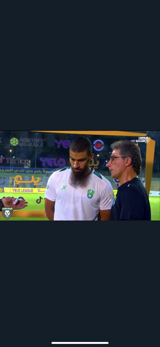8552omar's tweet photo. المترجم ذا للحين موجود  من يوم دخل النادي مع المخلوع والنادي مدحدر https://t.co/wdpMwNzZxh